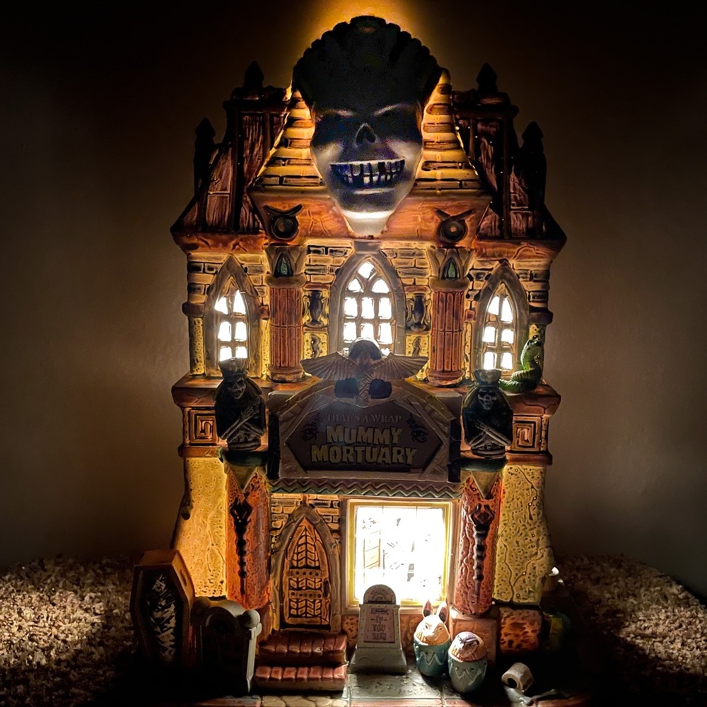 Lemax Spooky Town Mummy Mortuary